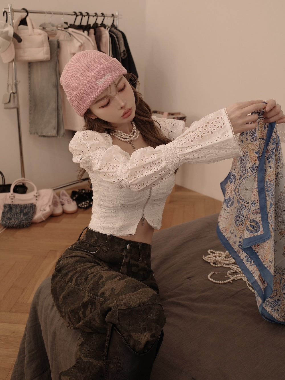 モデル:160cm(着用サイズ:FREE 着用カラー:WHT)