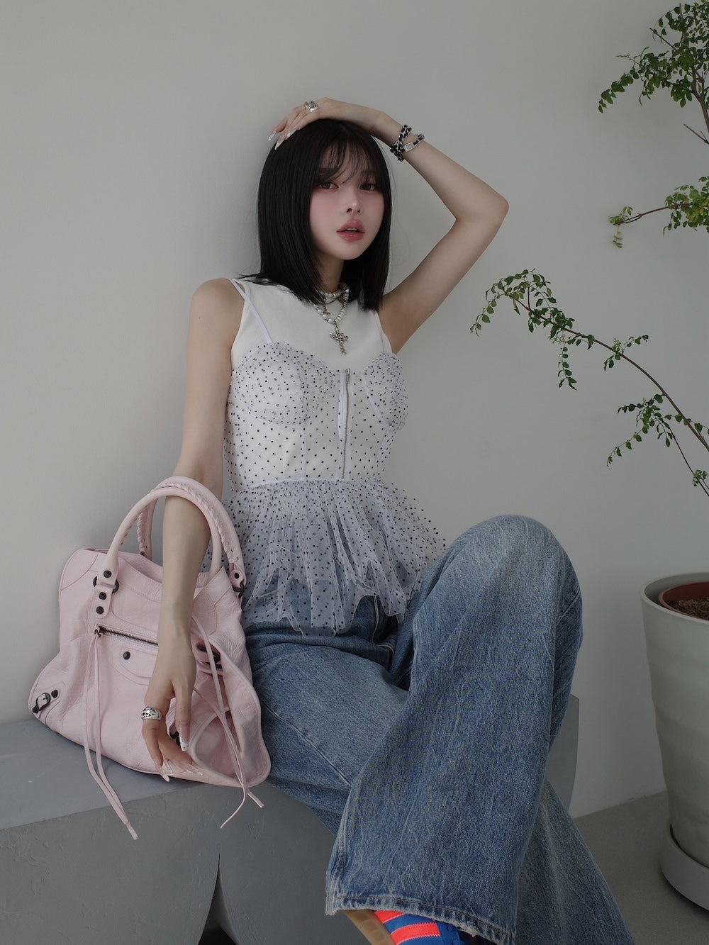 モデル:160cm(着用サイズ:FREE 着用カラー:WHT)
