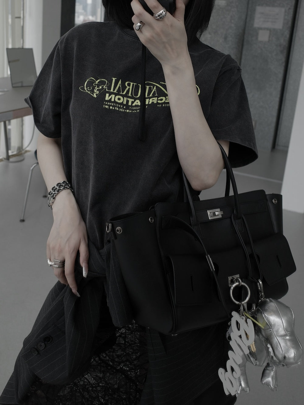 モデル:160cm(着用サイズ:FREE 着用カラー:C-GRY)