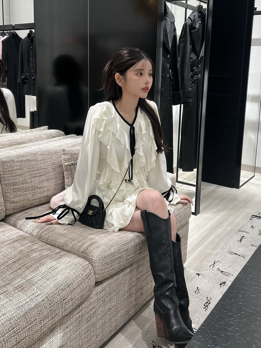 モデル:160cm(着用サイズ:FREE 着用カラー:WHT)