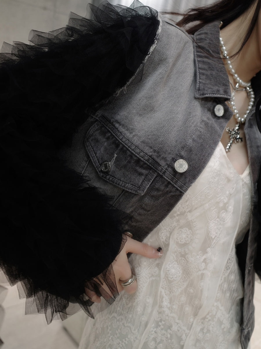 モデル:160cm(着用サイズ:FREE 着用カラー:BLK)