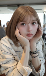 モデル:160cm(着用サイズ:FREE 着用カラー:IVO)