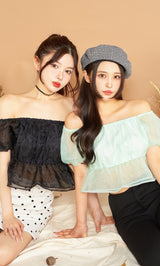 モデル:(左)160cm(右)155cm(着用サイズ:FREE 着用カラー:(左)BLK(右)MNT)