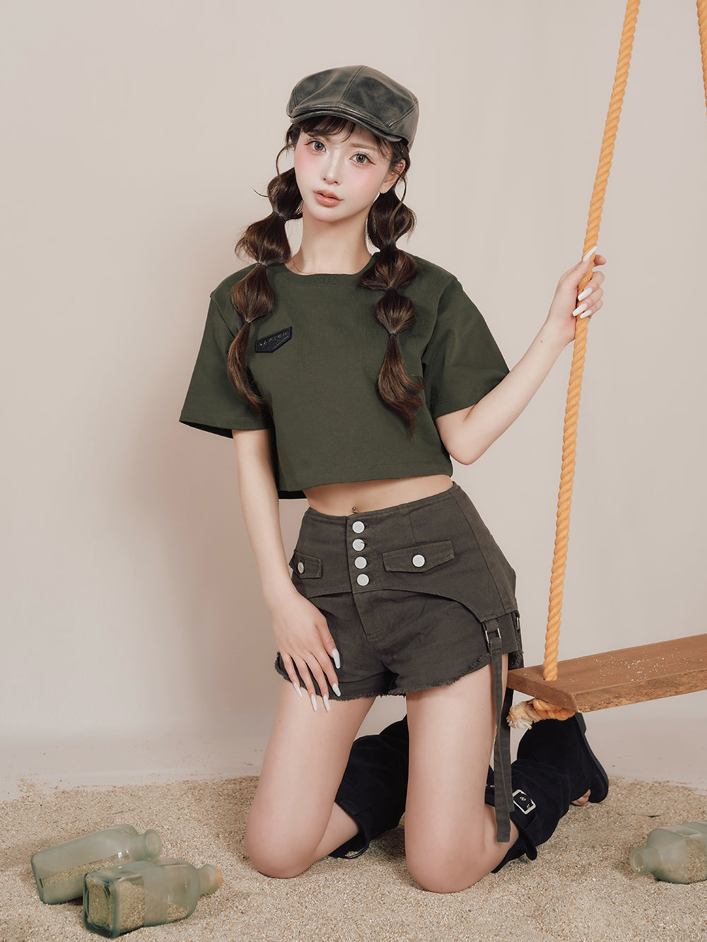 モデル:158cm(着用サイズ:S 着用カラー:C-GRY)