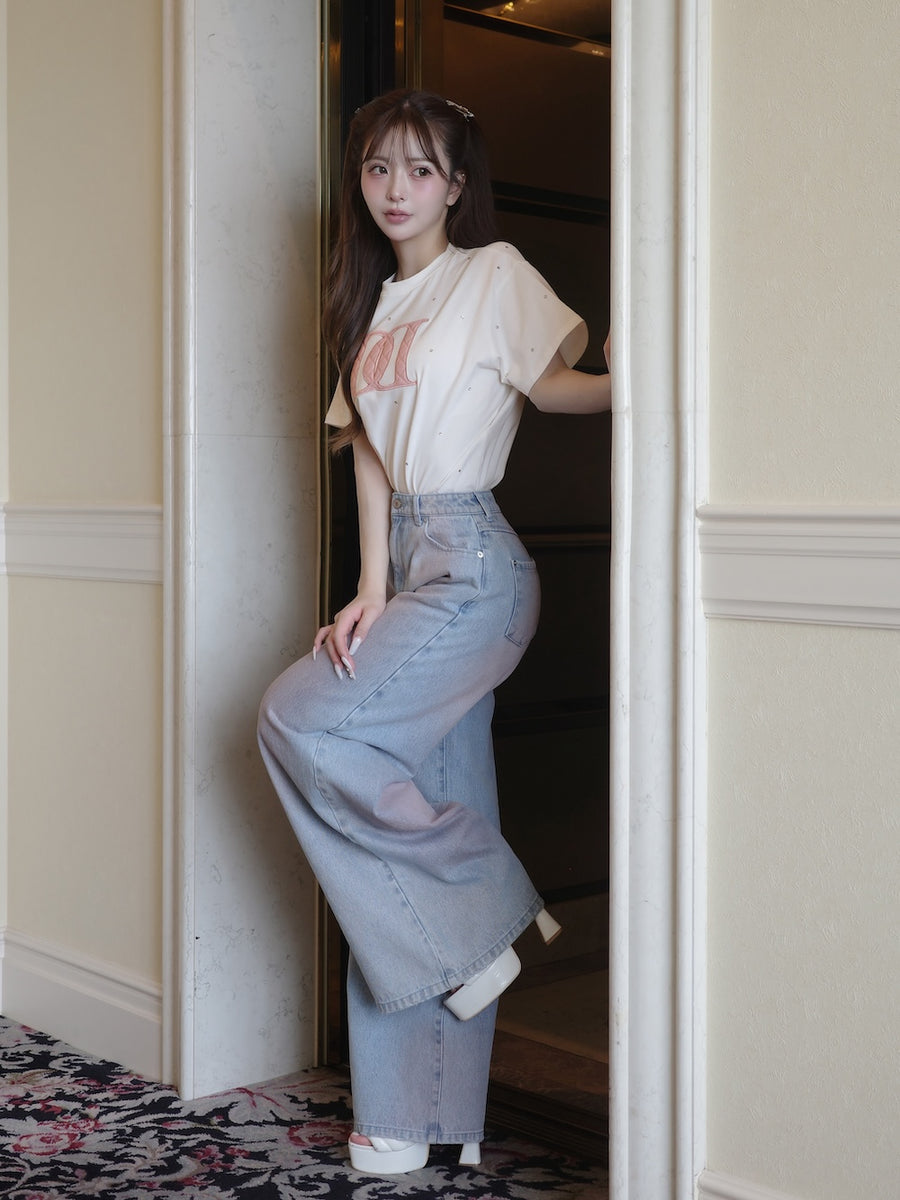 モデル:158cm(着用サイズ:FREE 着用カラー:WHT)