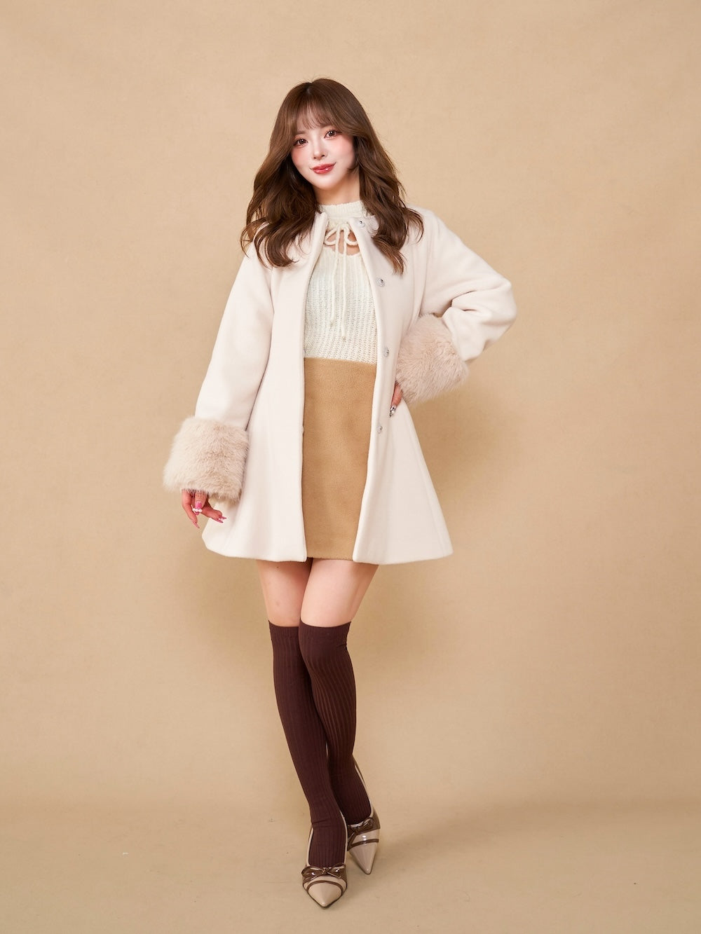 モデル:158cm(着用サイズ:FREE 着用カラー:IVO)