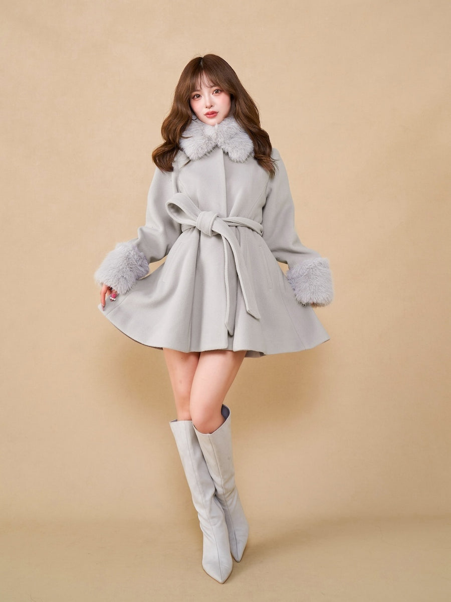 モデル:158cm(着用サイズ:FREE 着用カラー:GRY)