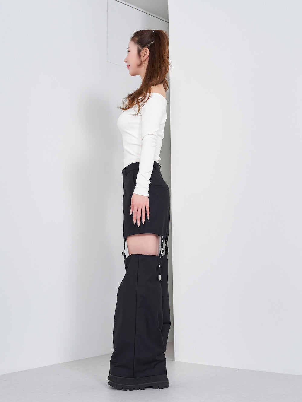 モデル:158cm(着用サイズ:S 着用カラー:BLK)