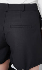 モデル:158cm(着用サイズ:S 着用カラー:BLK)
