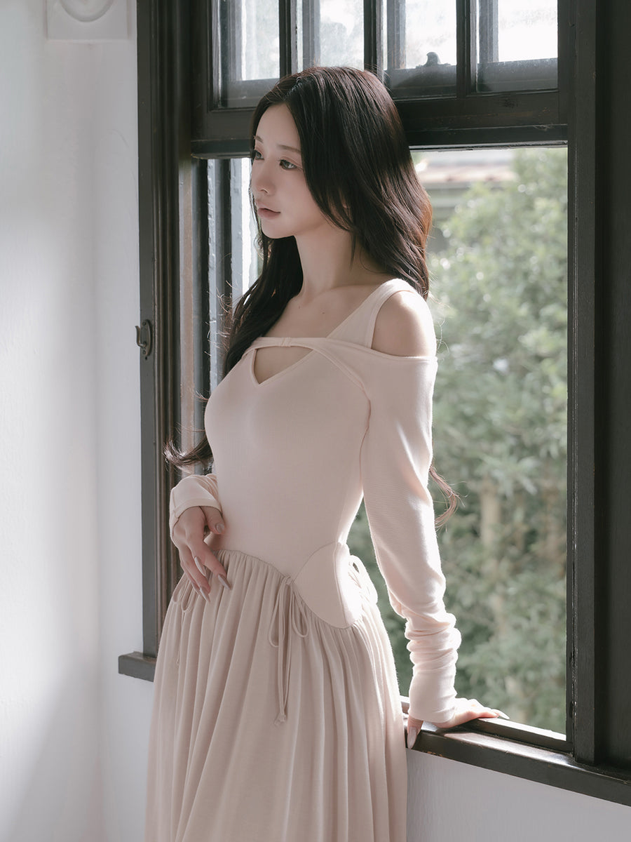 モデル:158cm(着用サイズ:FREE 着用カラー:BEG)