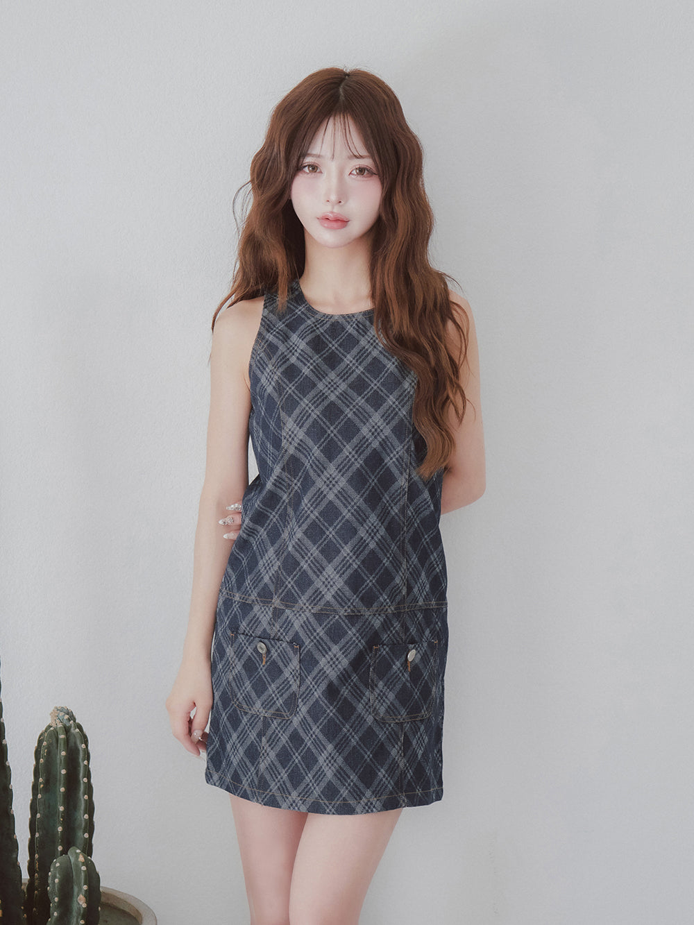 モデル:158cm(着用サイズ:FREE 着用カラー:IND)