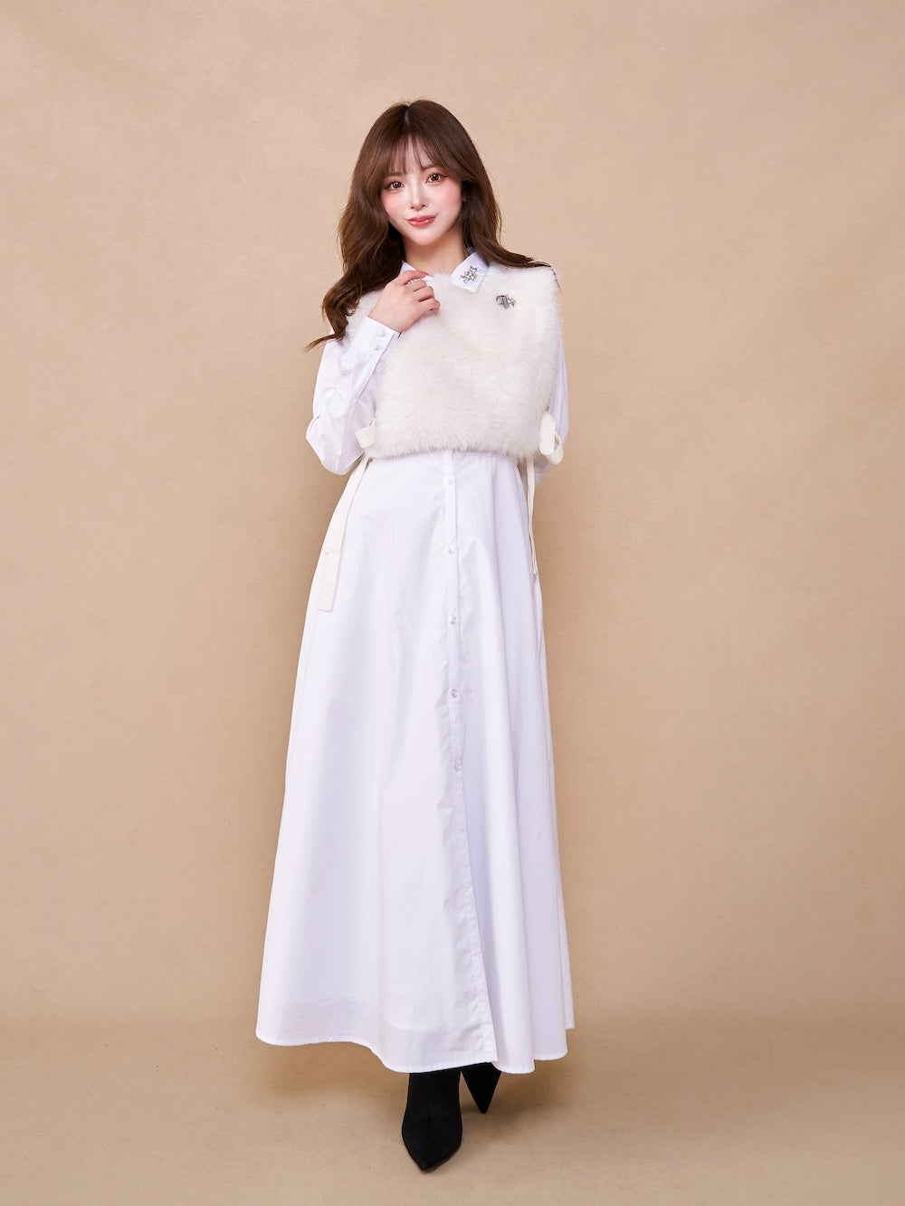 モデル:158cm(着用サイズ:FREE 着用カラー:WHT)