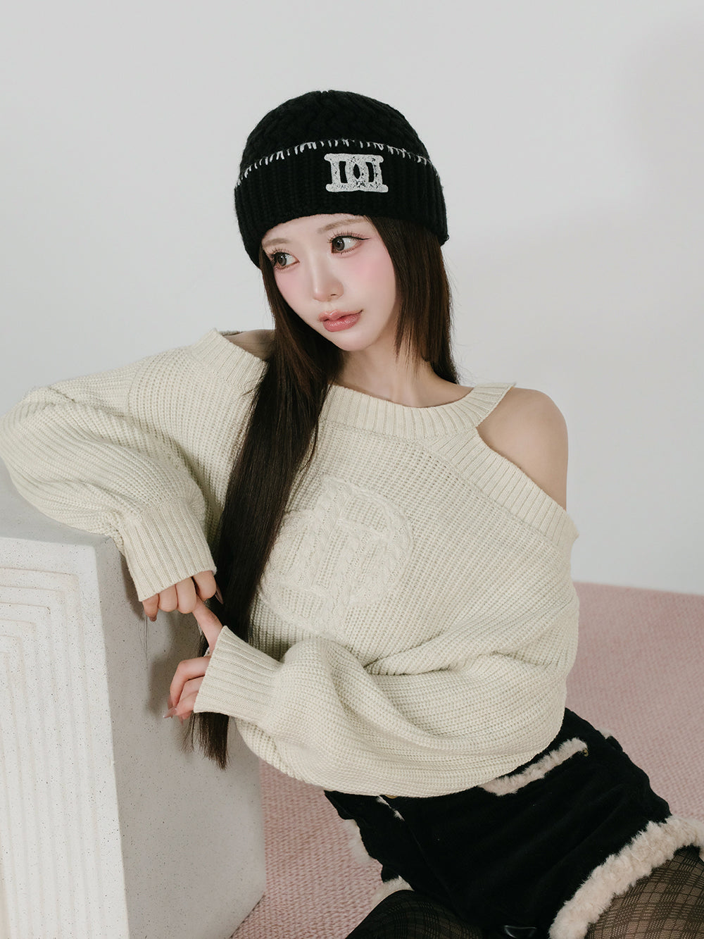 モデル:158cm(着用サイズ:FREE 着用カラー:IVO)
