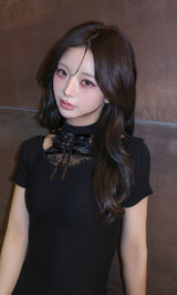 モデル:158cm(着用サイズ:FREE 着用カラー:BLK)