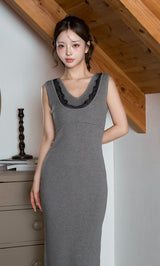 モデル:158cm(着用サイズ:FREE 着用カラー:GRY)