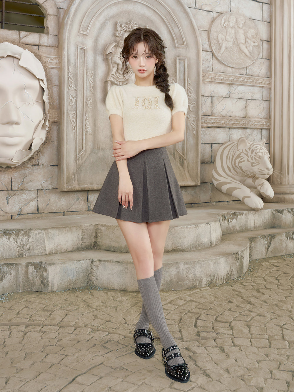 モデル:158cm(着用サイズ:FREE 着用カラー:IVO)