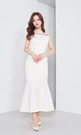 モデル:158cm(着用サイズ:FREE 着用カラー:WHT)