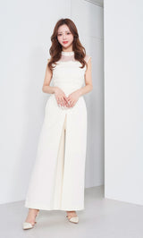 モデル:158cm(着用サイズ:FREE 着用カラー:WHT)