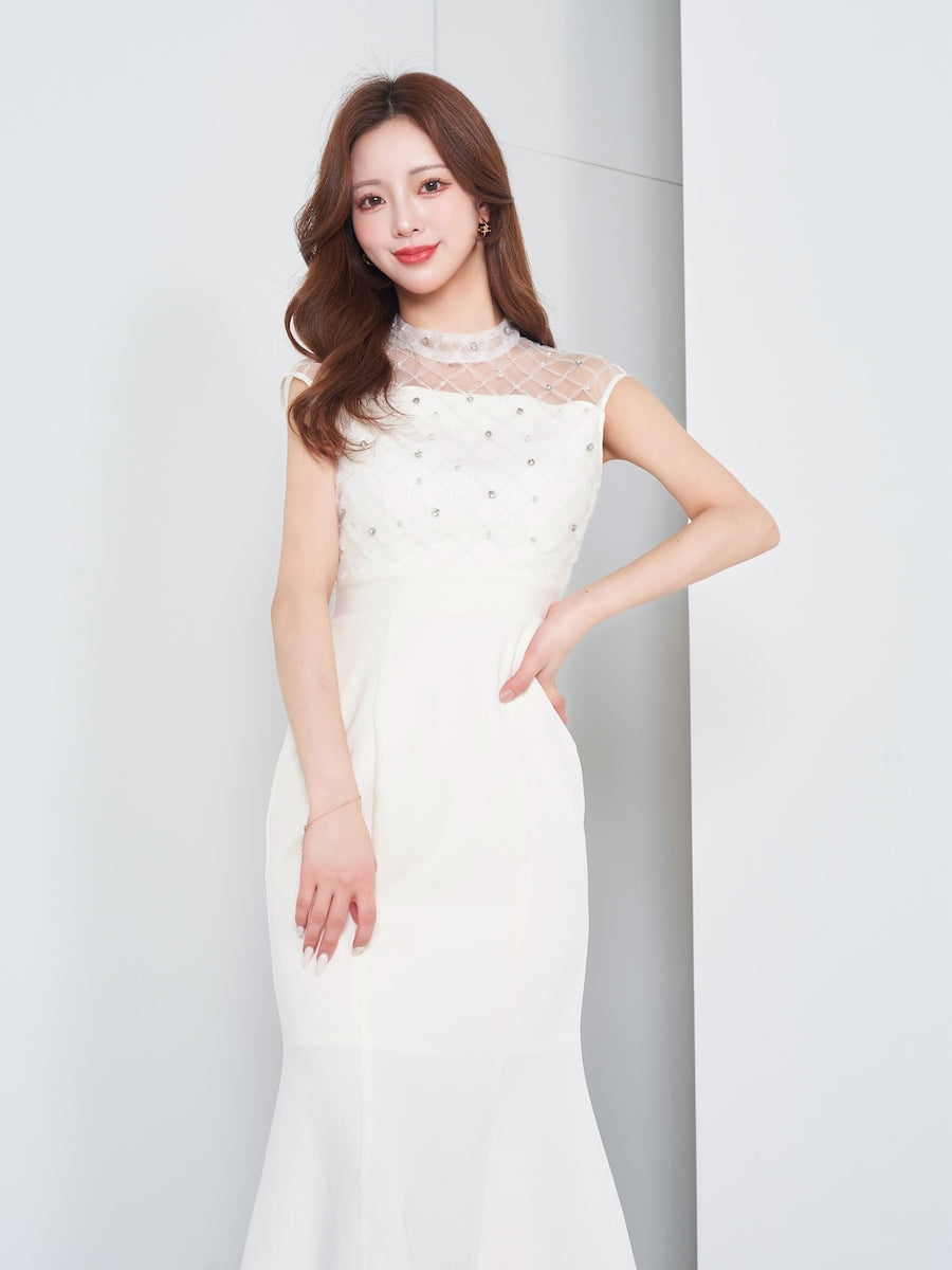モデル:158cm(着用サイズ:FREE 着用カラー:WHT)