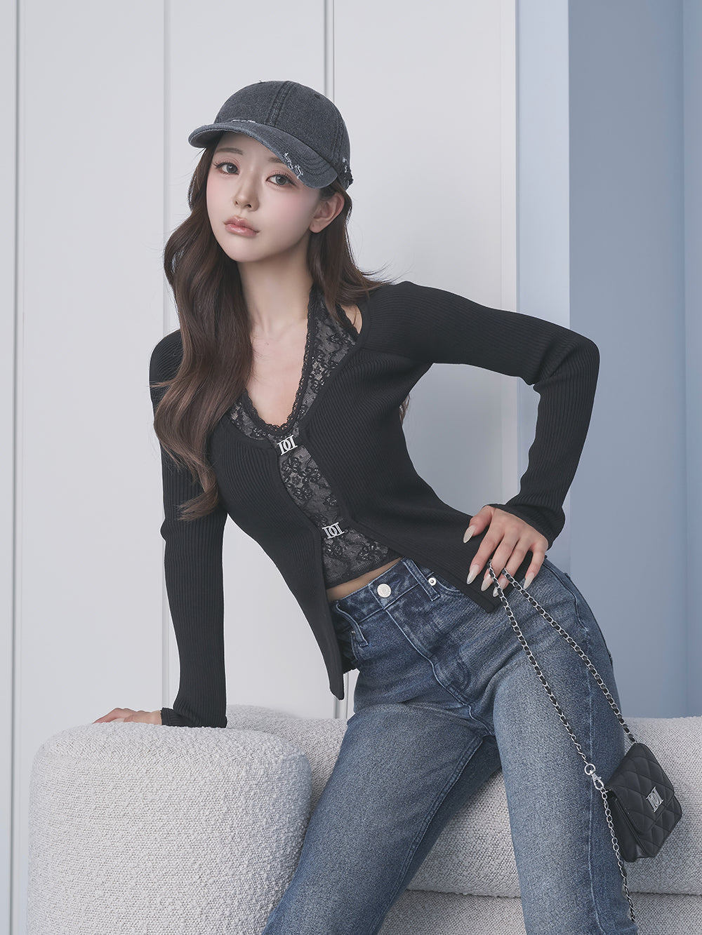 モデル:158cm(着用サイズ:FREE 着用カラー:BLK)