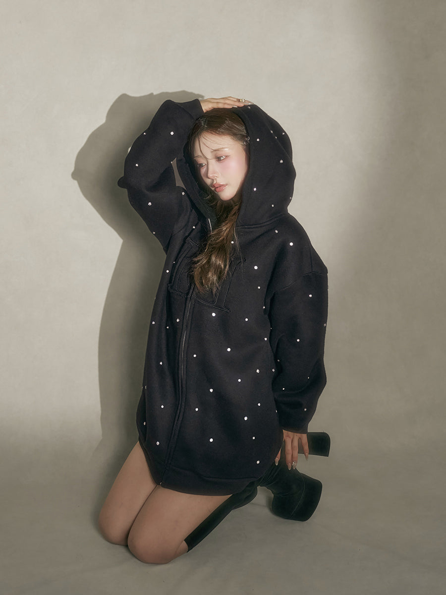 モデル:158cm(着用サイズ:FREE 着用カラー:BLK)