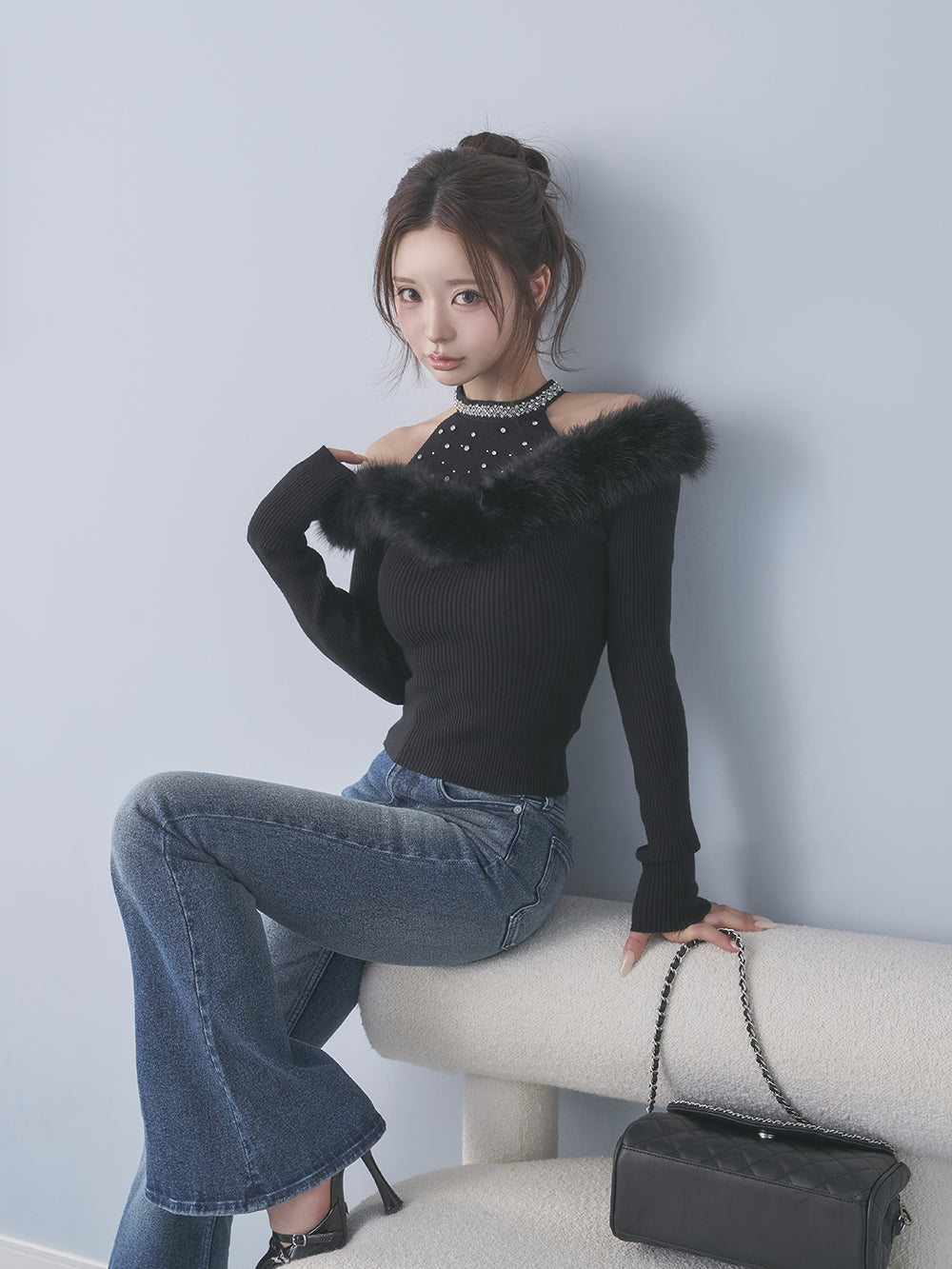 モデル:158cm(着用サイズ:FREE 着用カラー:BLK)