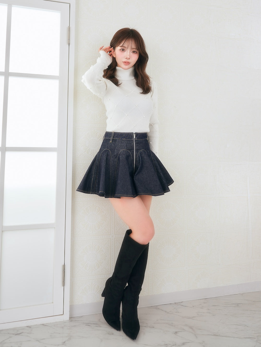 モデル:158cm(着用サイズ:S 着用カラー:IND)