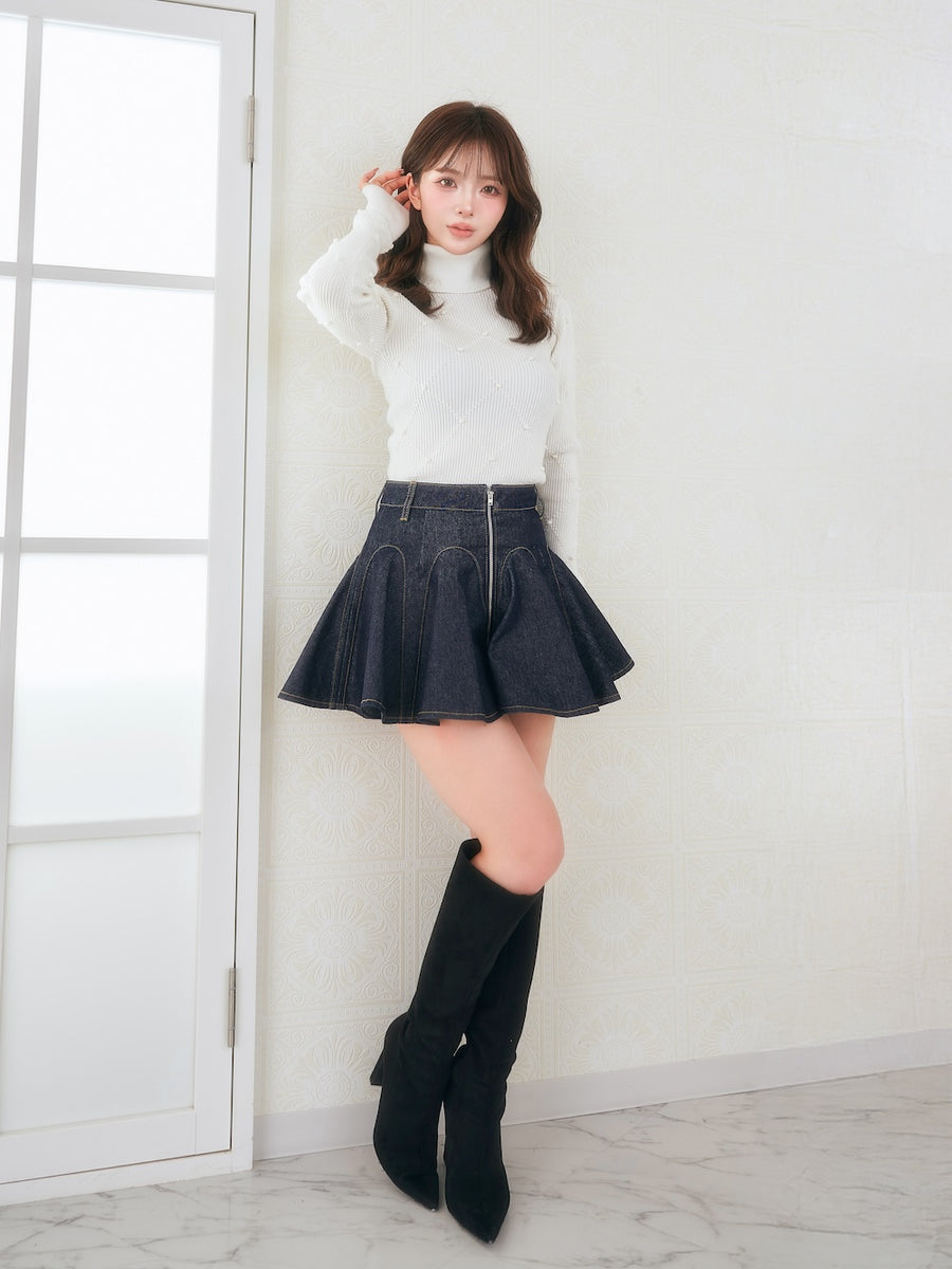 モデル:158cm(着用サイズ:S 着用カラー:IND)