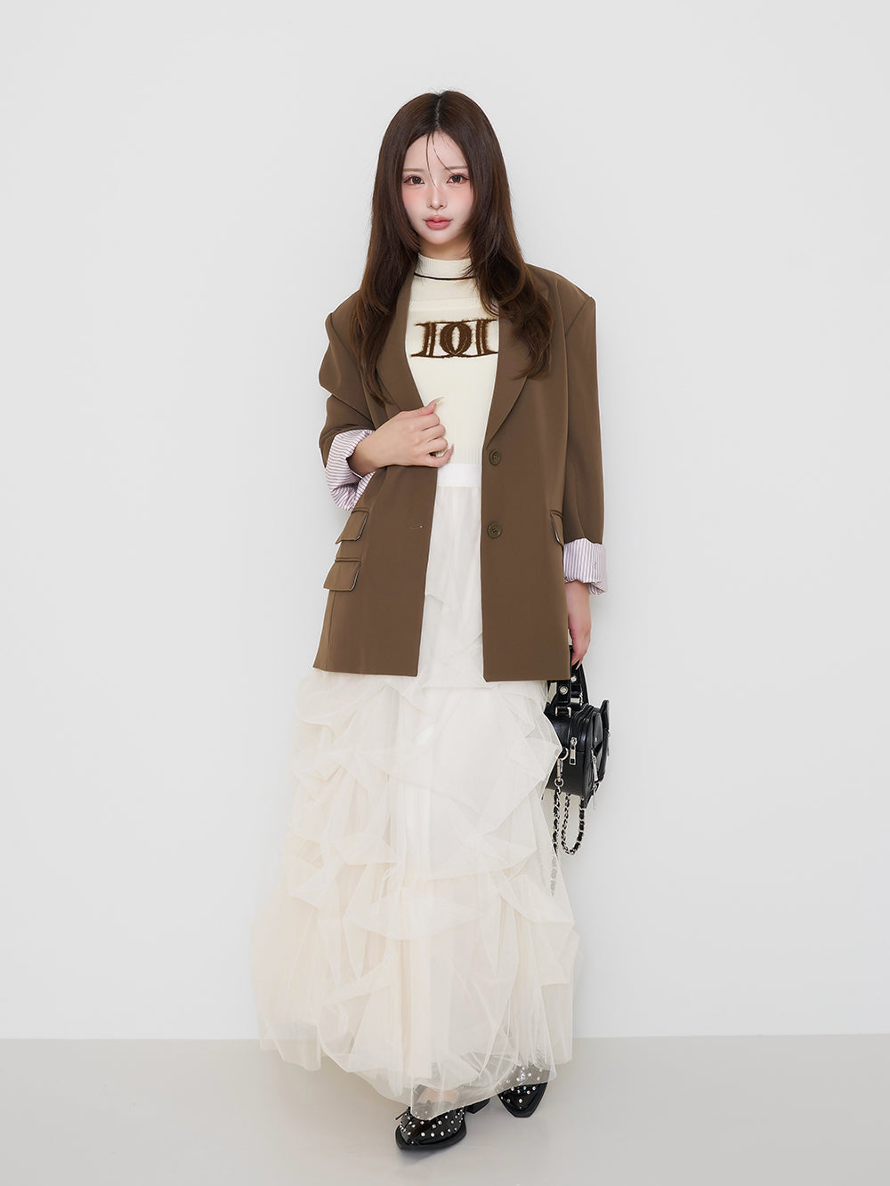 モデル:158cm(着用サイズ:FREE 着用カラー:IVO)