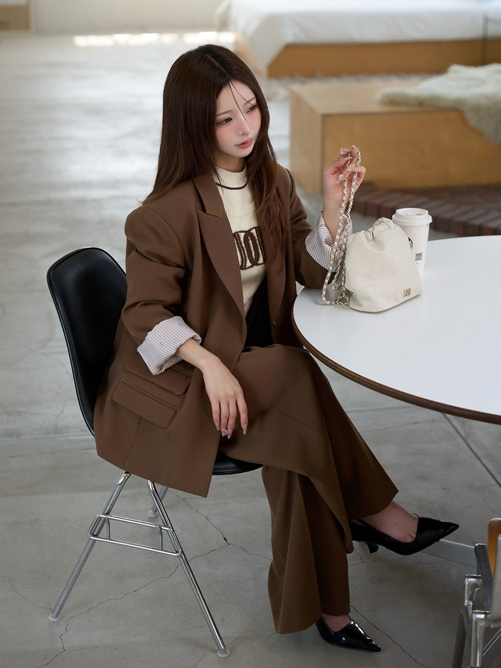 モデル:158cm(着用サイズ:FREE 着用カラー:BRN)