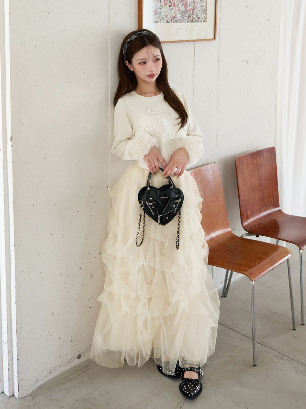 モデル:158cm(着用サイズ:FREE 着用カラー:IVO)