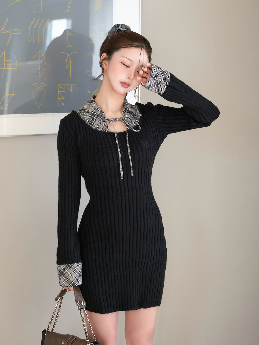 モデル:158cm(着用サイズ:FREE 着用カラー:BLK)