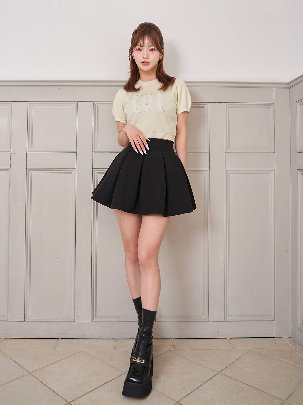 モデル:158cm(着用サイズ:FREE 着用カラー:IVO)