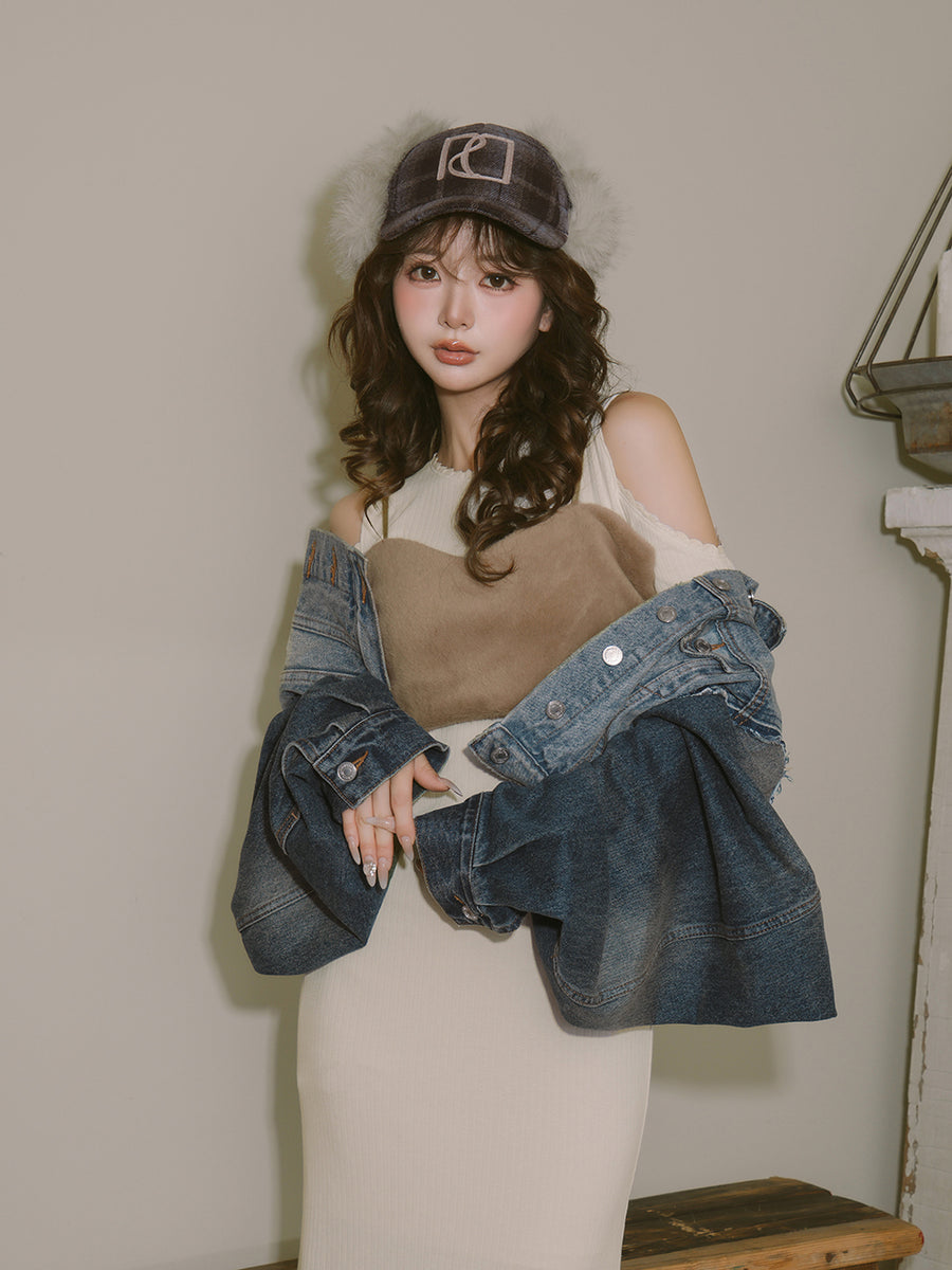 モデル:158cm(着用サイズ:FREE 着用カラー:BLU)