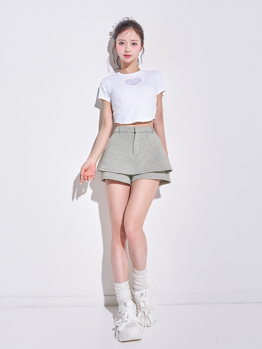 モデル:158cm(着用サイズ:S 着用カラー:GRY)
