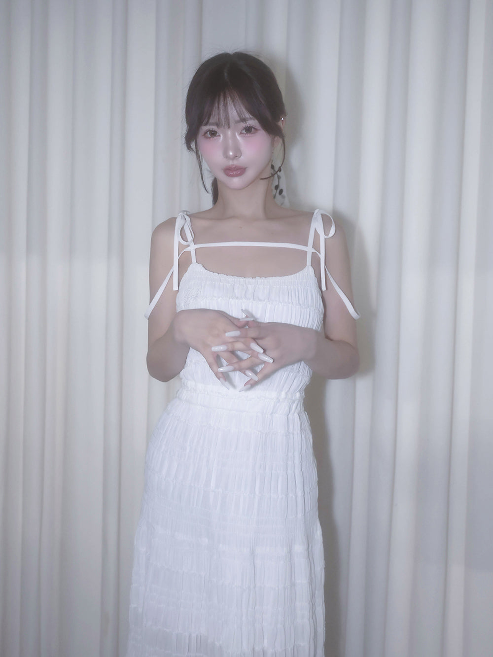 モデル:158cm(着用サイズ:FREE 着用カラー:WHT)