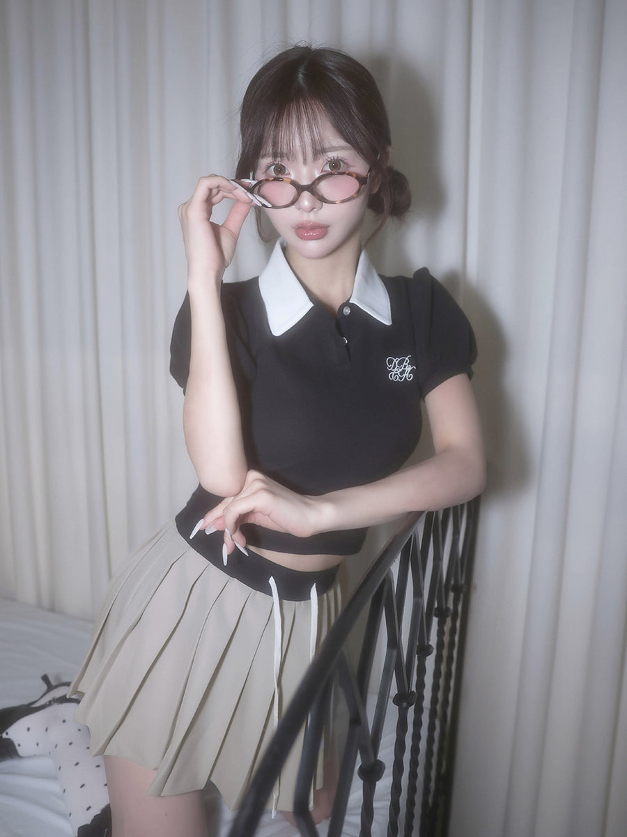 モデル:158cm(着用サイズ:FREE 着用カラー:BLK)