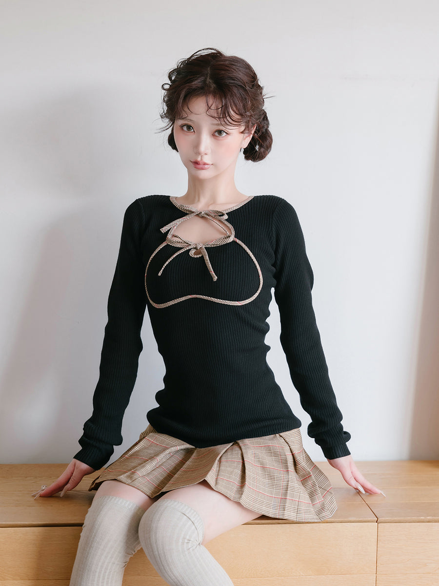 モデル:158cm(着用サイズ:FREE 着用カラー:BLK)