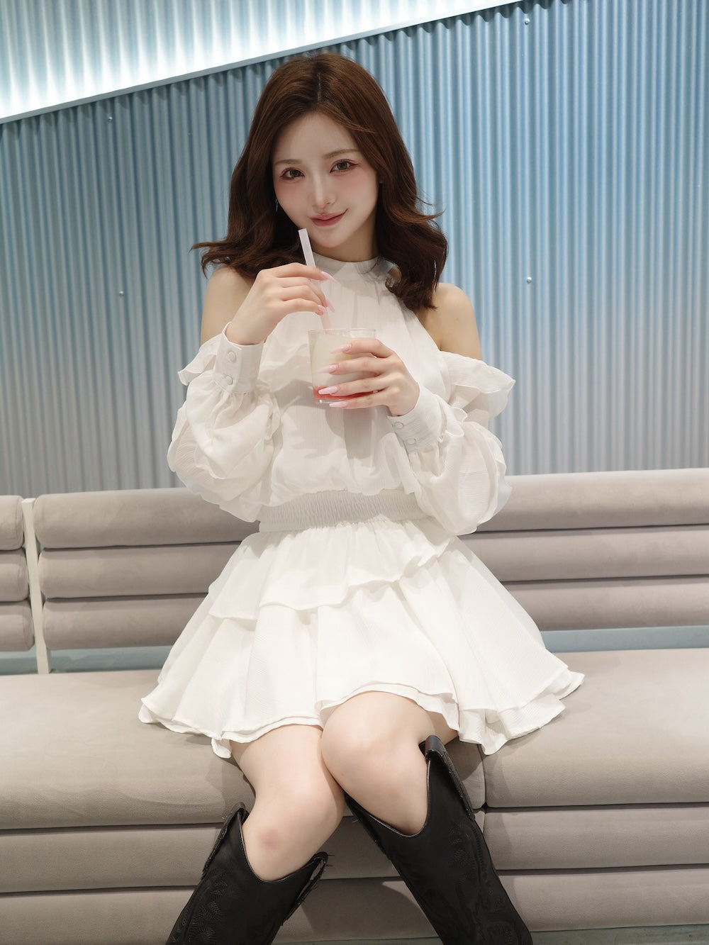モデル:158cm(着用サイズ:FREE 着用カラー:WHT)