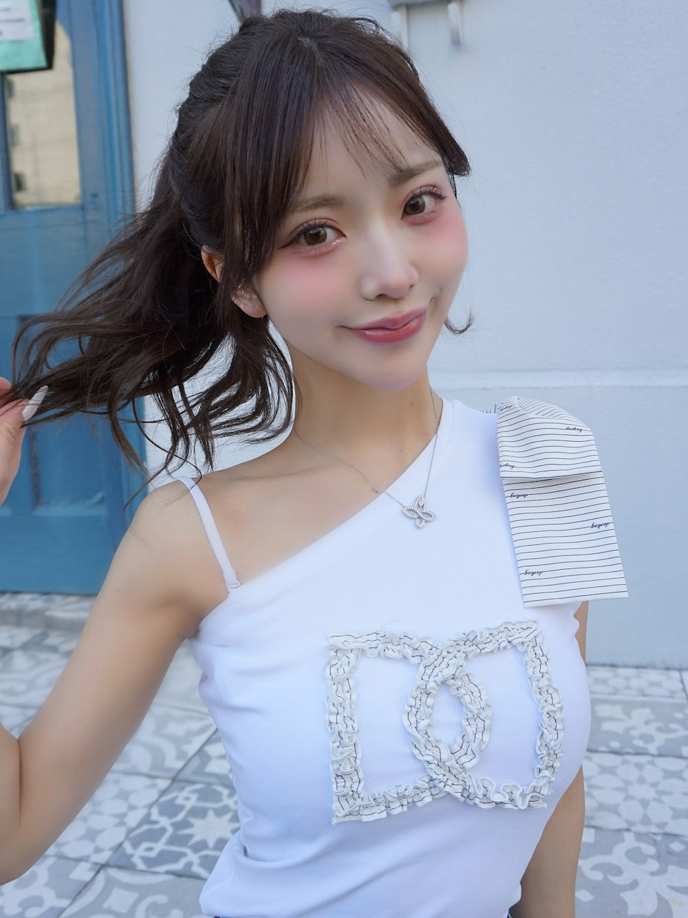 モデル:158cm(着用サイズ:FREE 着用カラー:WHT)