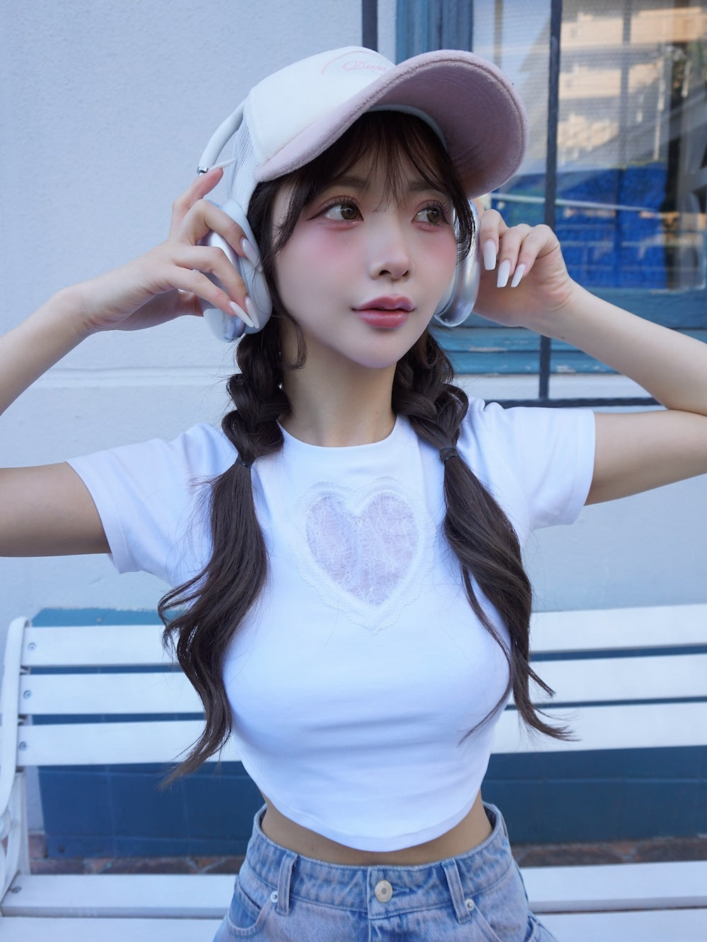 モデル:158cm(着用サイズ:FREE 着用カラー:WHT)