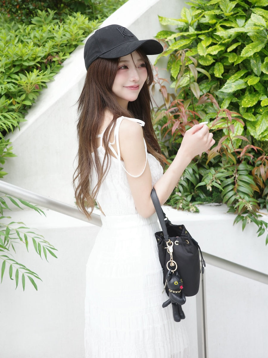 モデル:158cm(着用サイズ:FREE 着用カラー:WHT)