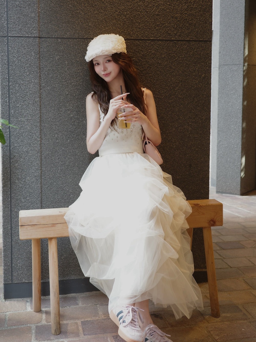 モデル:158cm(着用サイズ:FREE 着用カラー:IVO)