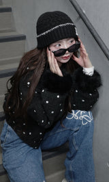 モデル:158cm(着用サイズ:FREE 着用カラー:BLK)