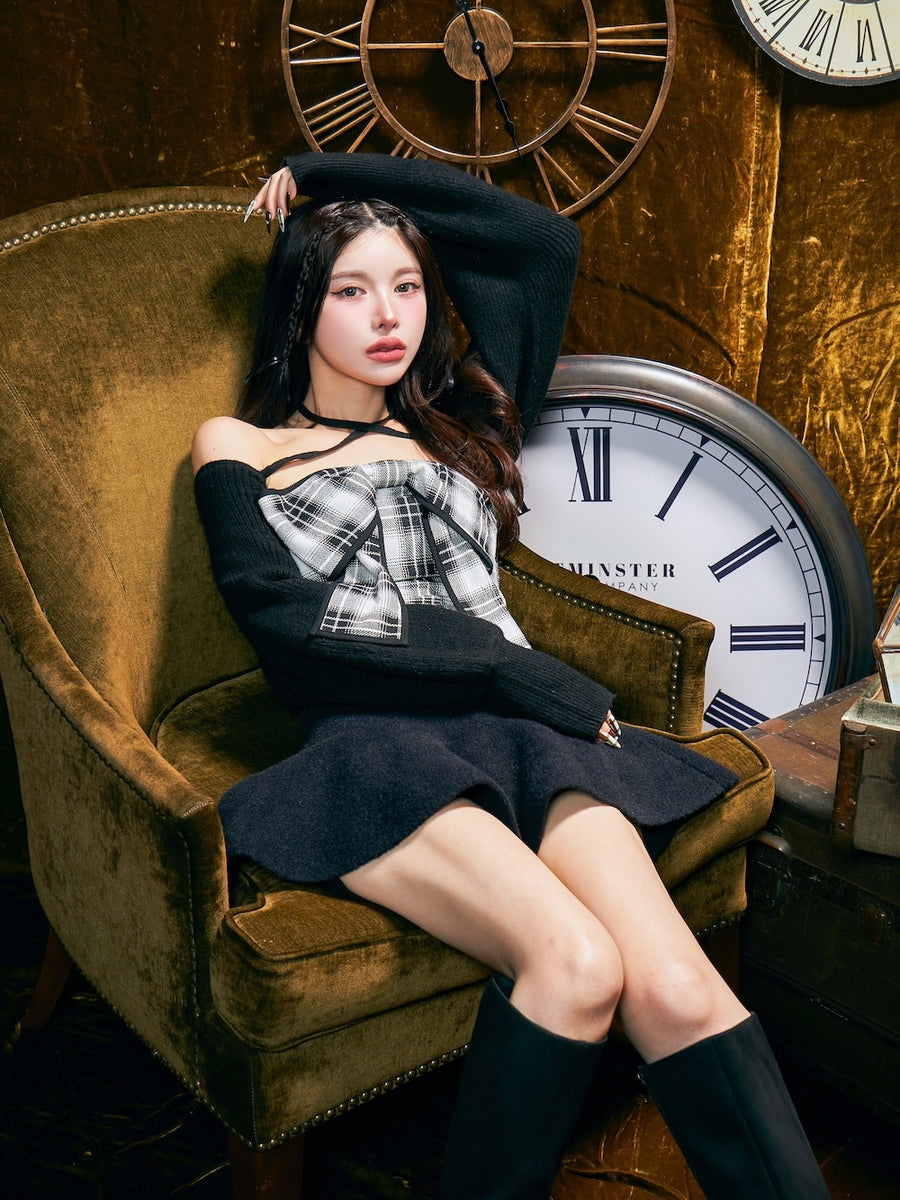 モデル:160cm(着用サイズ:FREE 着用カラー:BLK)