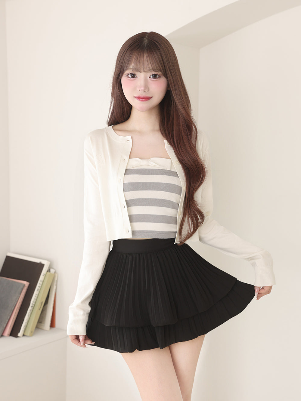 モデル:158cm(着用サイズ:FREE 着用カラー:WHT)