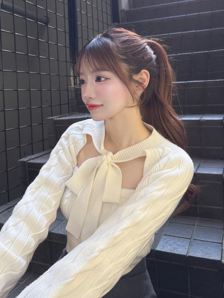 モデル:158cm(着用サイズ:FREE 着用カラー:WHT)