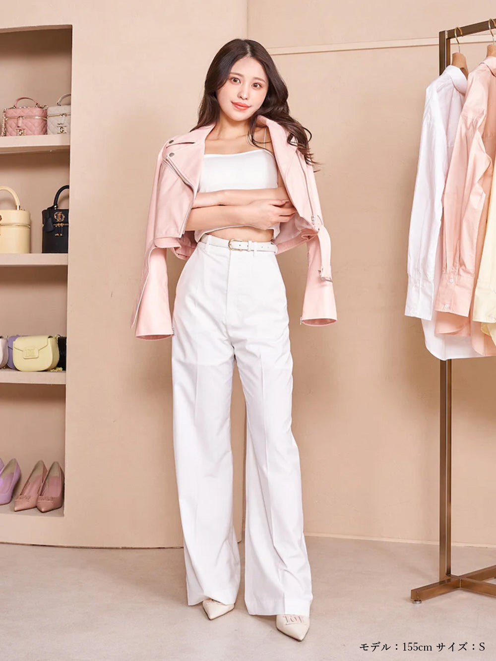 モデル:155cm(着用サイズ:S 着用カラー:WHT)