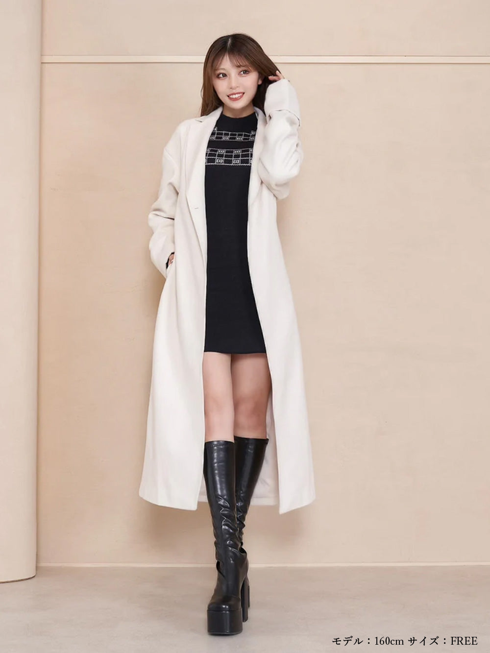 モデル:164cm(着用サイズ:FREE 着用カラー:BLK)