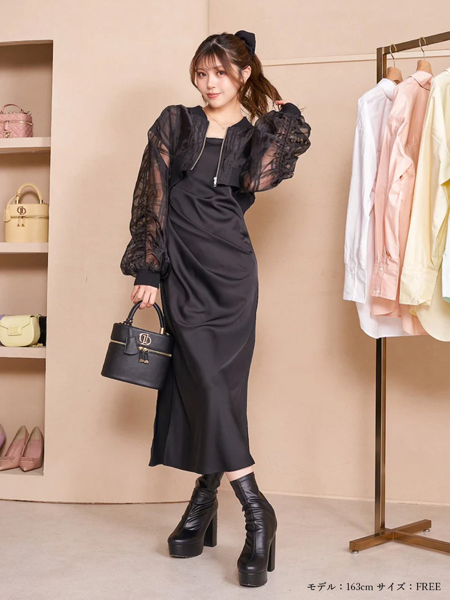 モデル:163cm(着用サイズ:FREE 着用カラー:BLK)